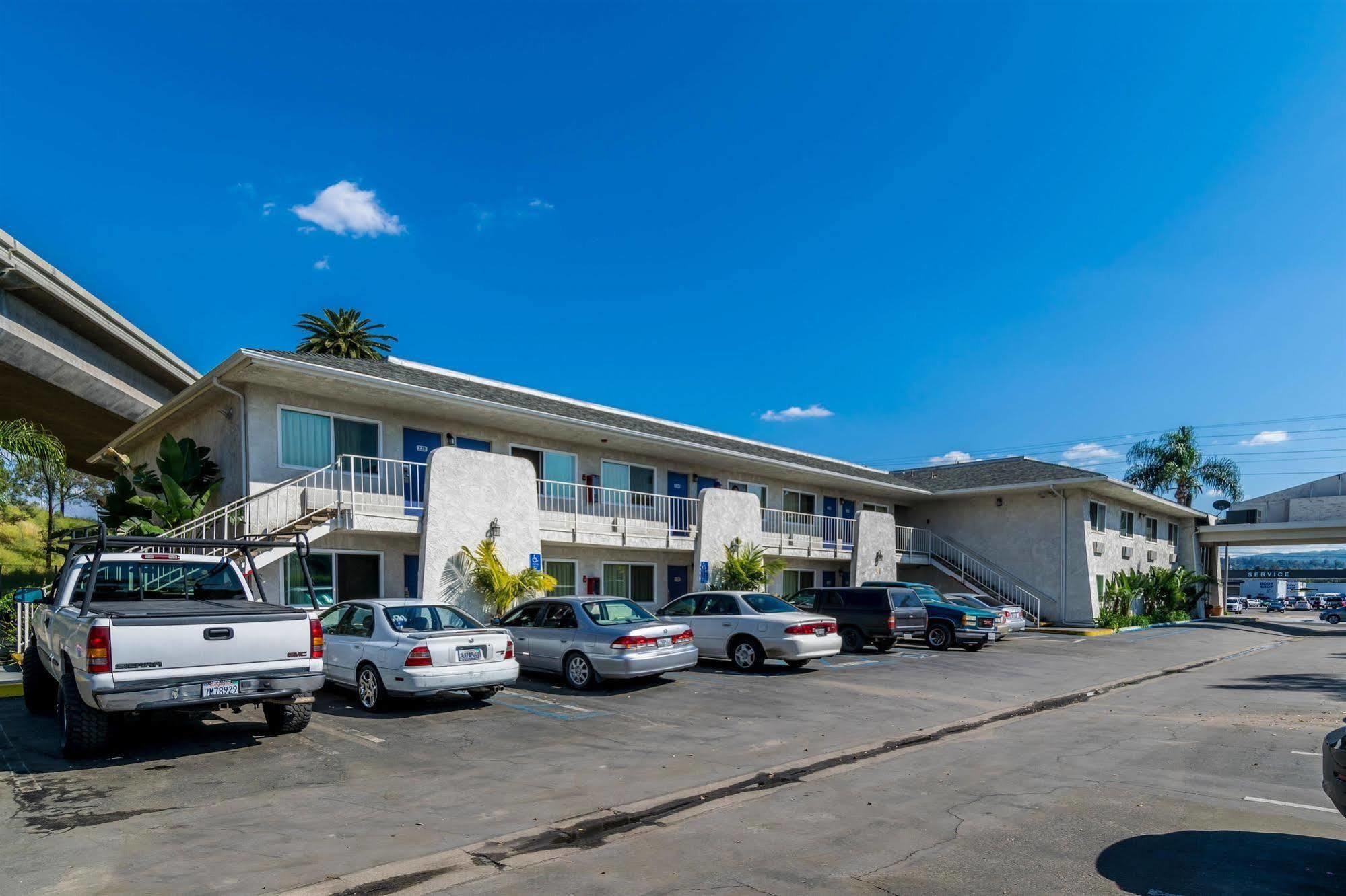Motel 6-Redlands, Ca 외부 사진