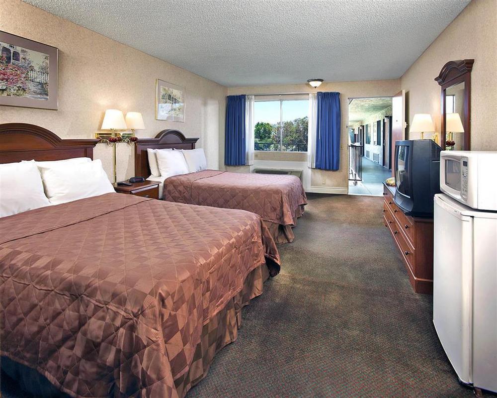 Motel 6-Redlands, Ca 객실 사진